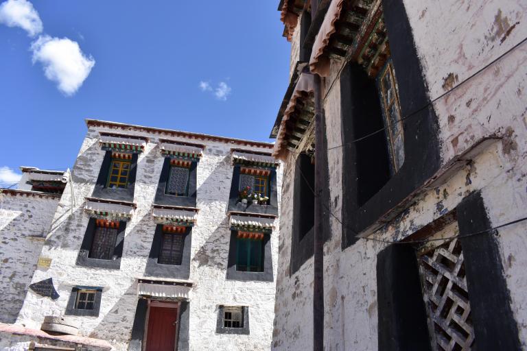 01E41BDB-78A0-43CE-ABB0-C8E06528D30A