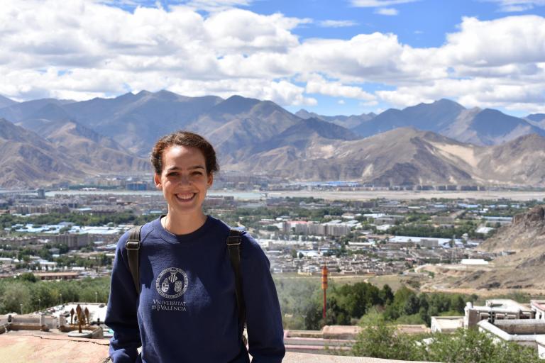 26081B6D-FA30-4F70-8F9F-54CFE84AB56A