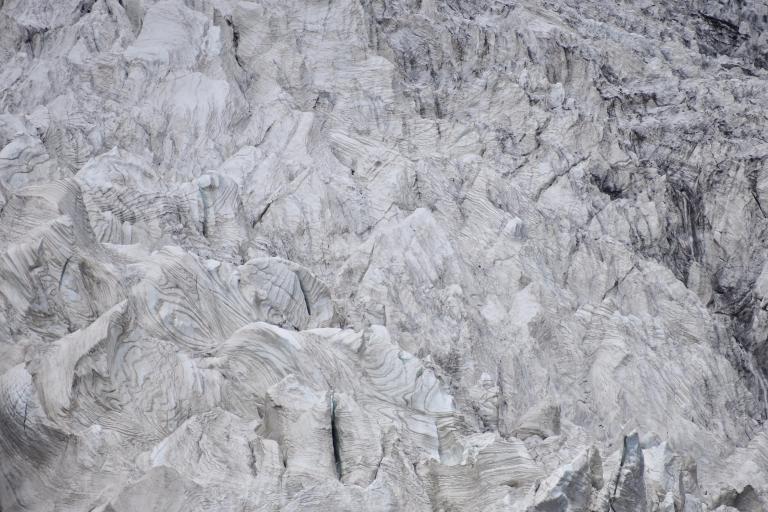 52EA0BE4-07EE-49E4-B5D3-4E3553DD3E3F