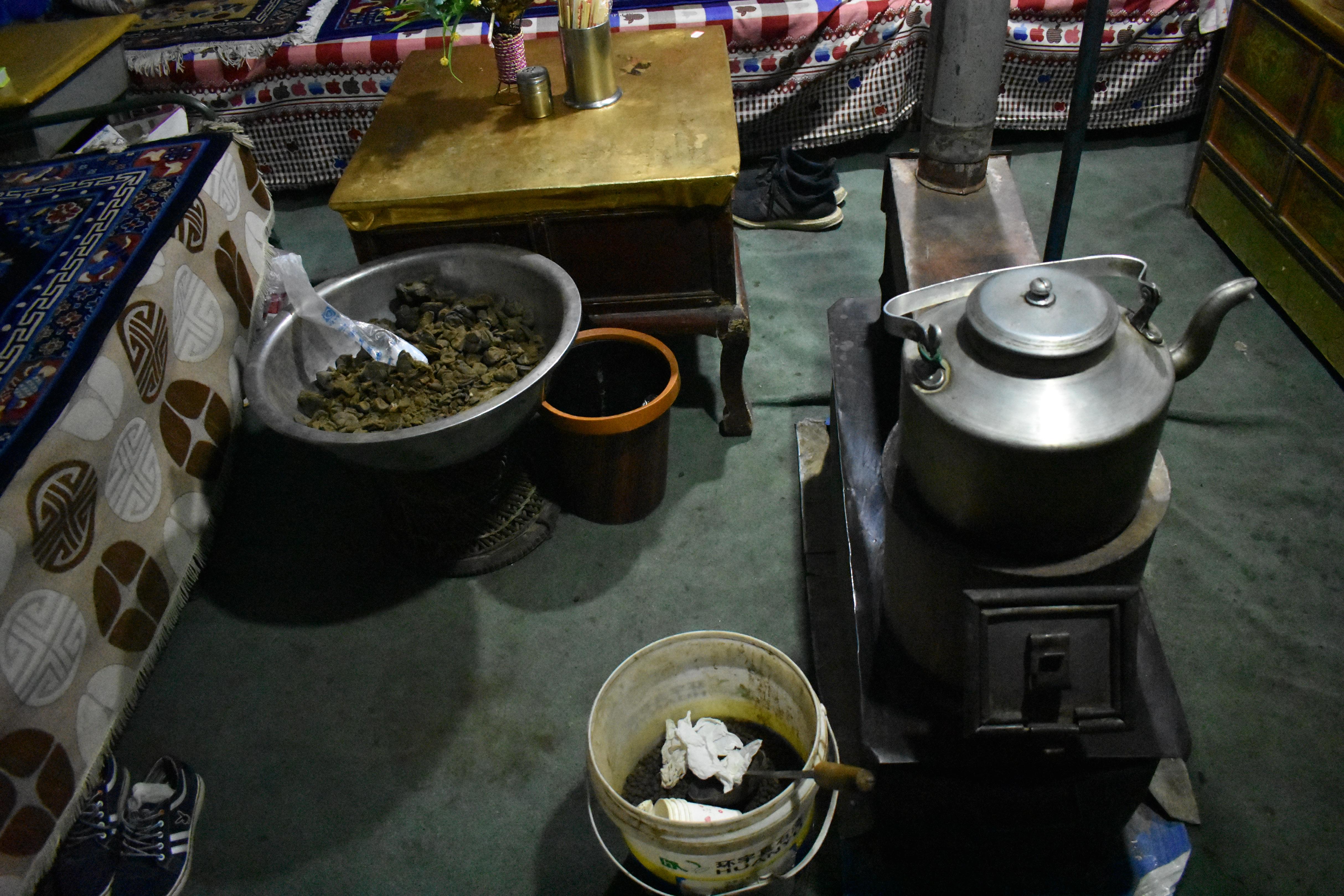 FA3EC7D2-FBEC-46A3-B82B-52682A9BD081