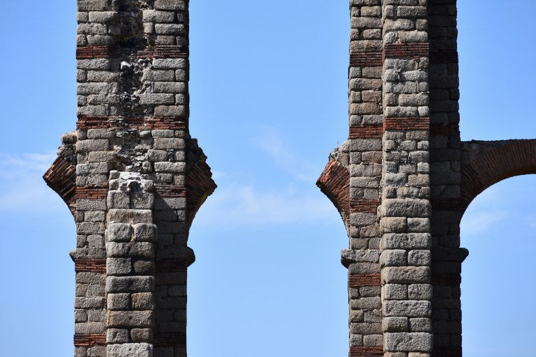 5A3B8B8E-2FDE-47AE-975D-0F69A538ACCD