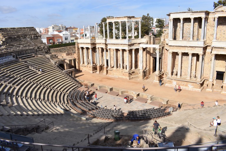 C706D3D9-9D82-421F-829E-420F3B4645D8