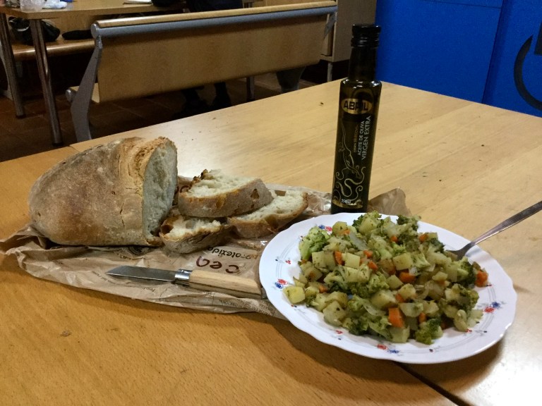 F69208C4-A956-4F25-AFC8-9F28BED515E2