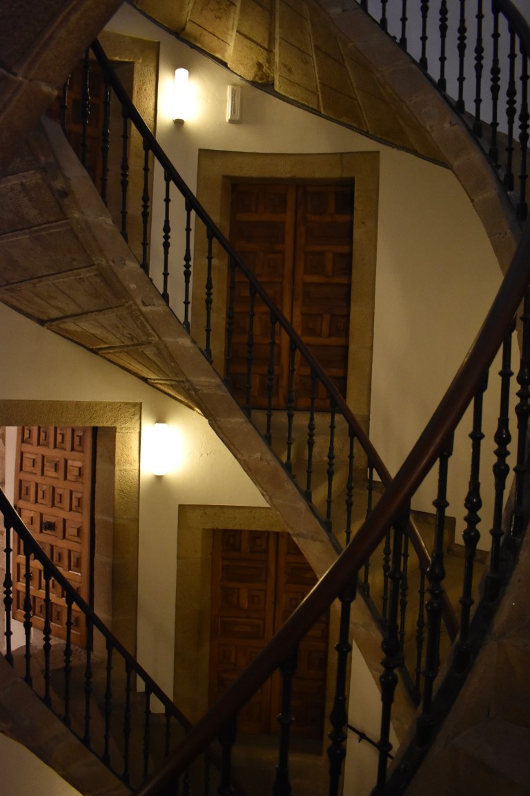 58062E7F-9CC2-4F93-89E4-D7D67149BAF0