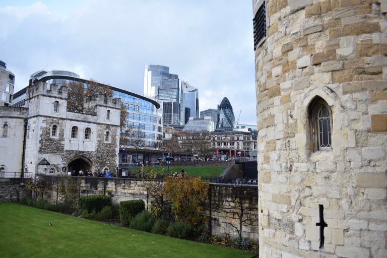 042889A4-DFFB-40F1-A03C-025E1B1ADD7F