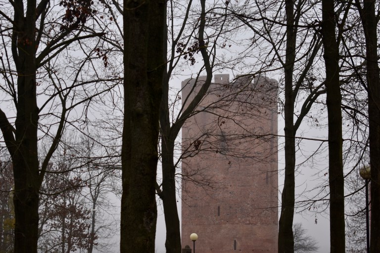 3A3C09D4-E52A-4BE4-8A22-24AE0589CCD4