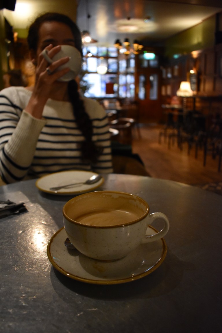 57E0DC95-16F1-46DA-8F0C-F678A783E137