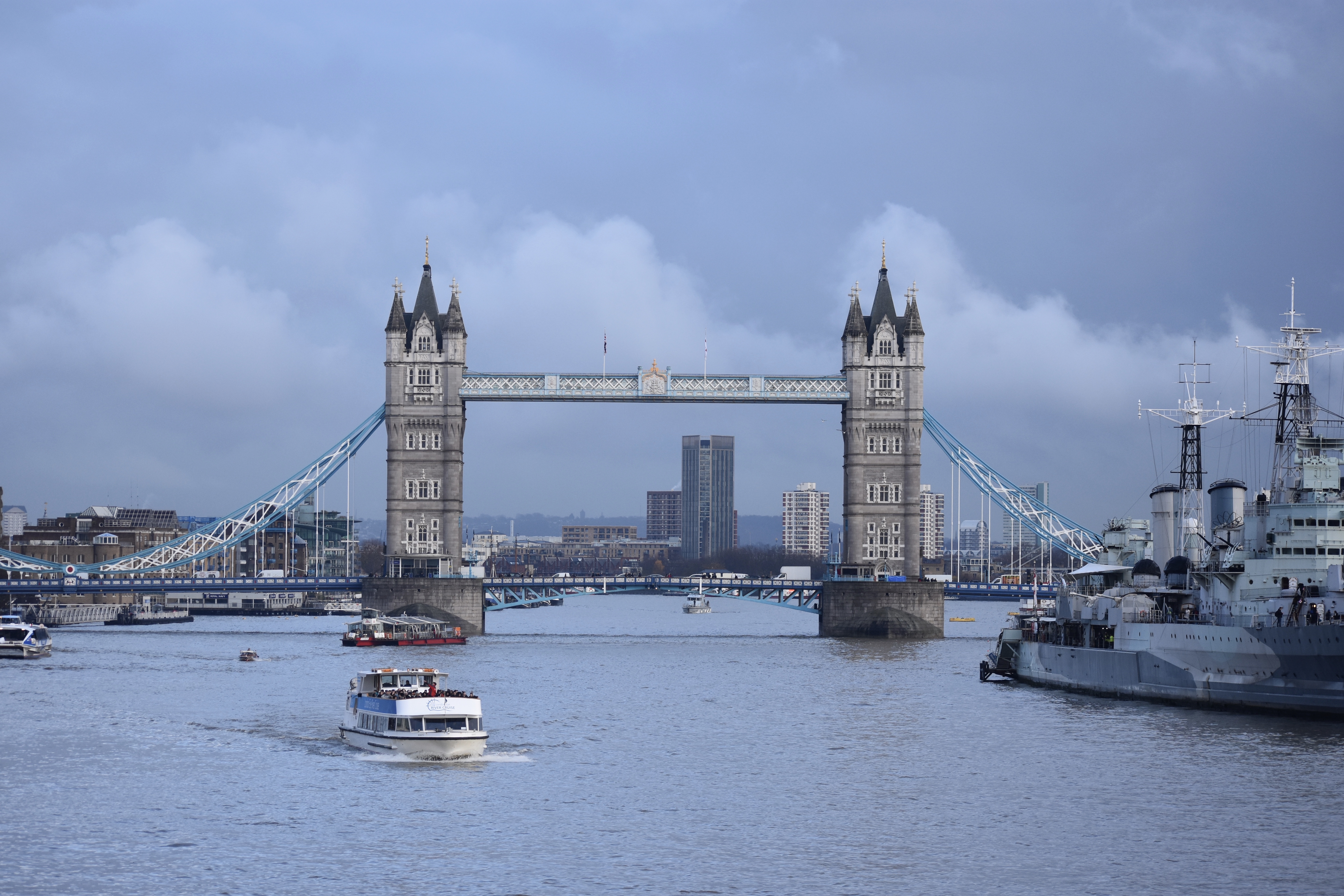 92ED48E8-857B-4FD3-85A2-F29E4B193EA9