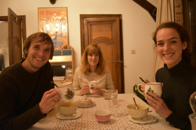 CB430D10-BFB4-4DA7-8401-DB7E8D087048